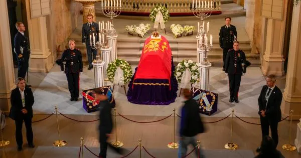 Photo: lagazzettadelmezzogiorno.it Il principe William rappresenterà Carlo III ai funerali di re Harald a Oslo