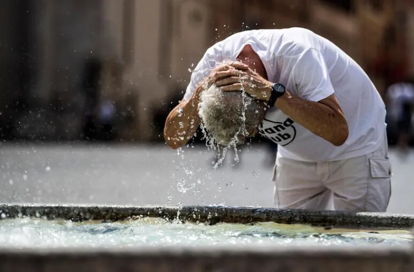 Caldo, è finita la tregua: la quarta ondata di calore investe l'Italia, a Bari scatta il bollino giallo